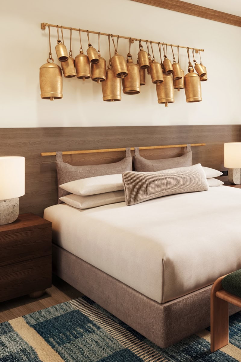 A luxurious king bedroom